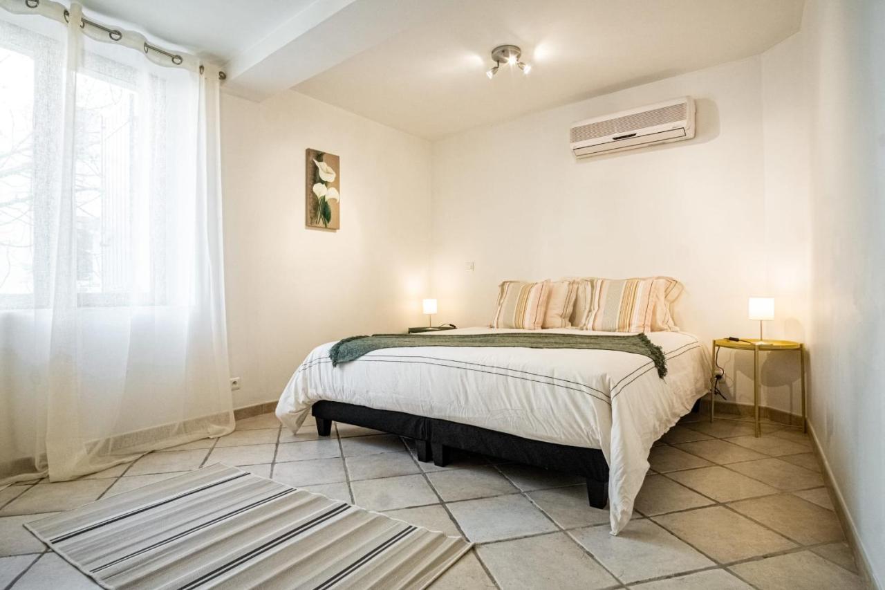Appartement Au Coeur De L'Isle Sur La Sorgue Экстерьер фото